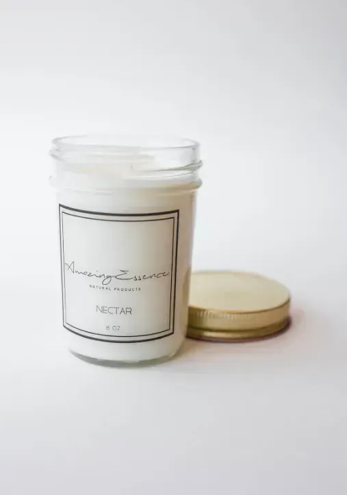 8oz. Classic Soy Scented Candle (Velvet Petals)