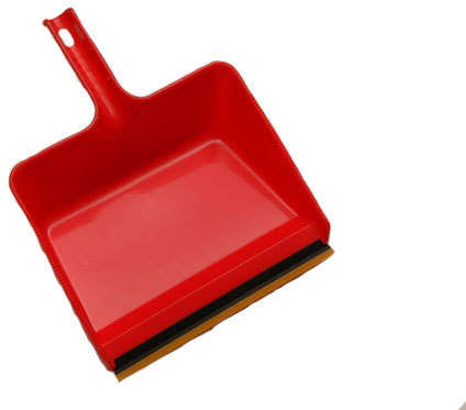 671 11 In. Plastic Dust Pan