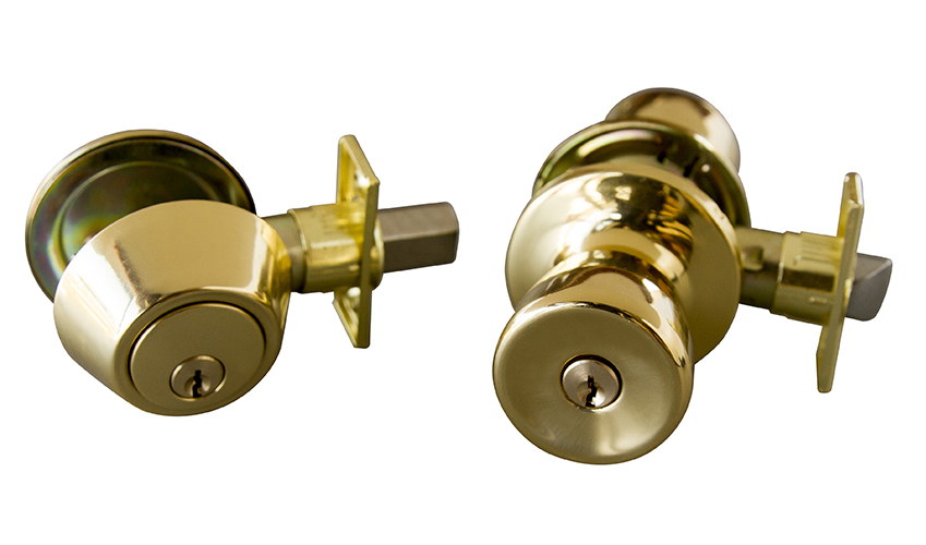 Design House 728113 Terrace Deadbolt and Knob Combo, Polished Brass