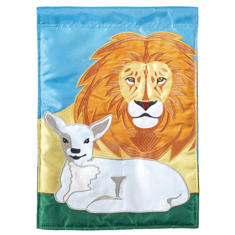 Lion And Lamb Outdoor Double Applique House Flag