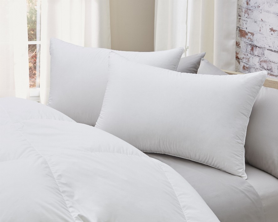 Batiste White Goose Down Pillow