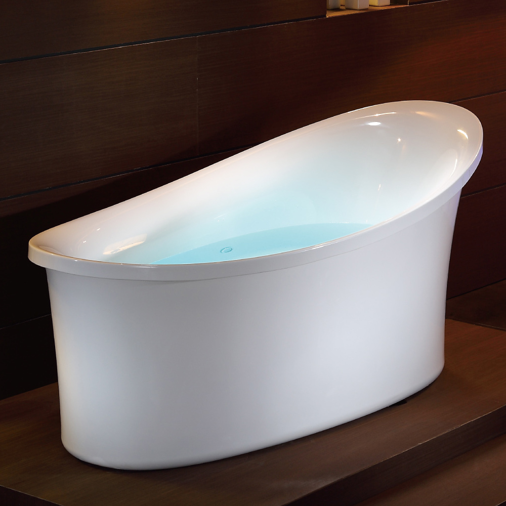 EAGO AM1800 6 ft White Free Standing Air Bubble Bathtub