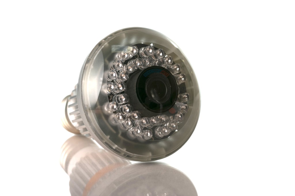 Motion Detect Light Bulb Hidden Cam System for Security Surveillance
