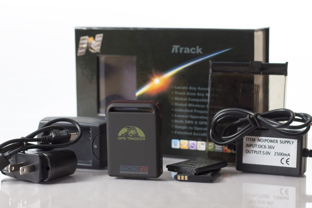 Surveillance GPS Tracking Device Spy Tracker For Shuttles Limos & Cars