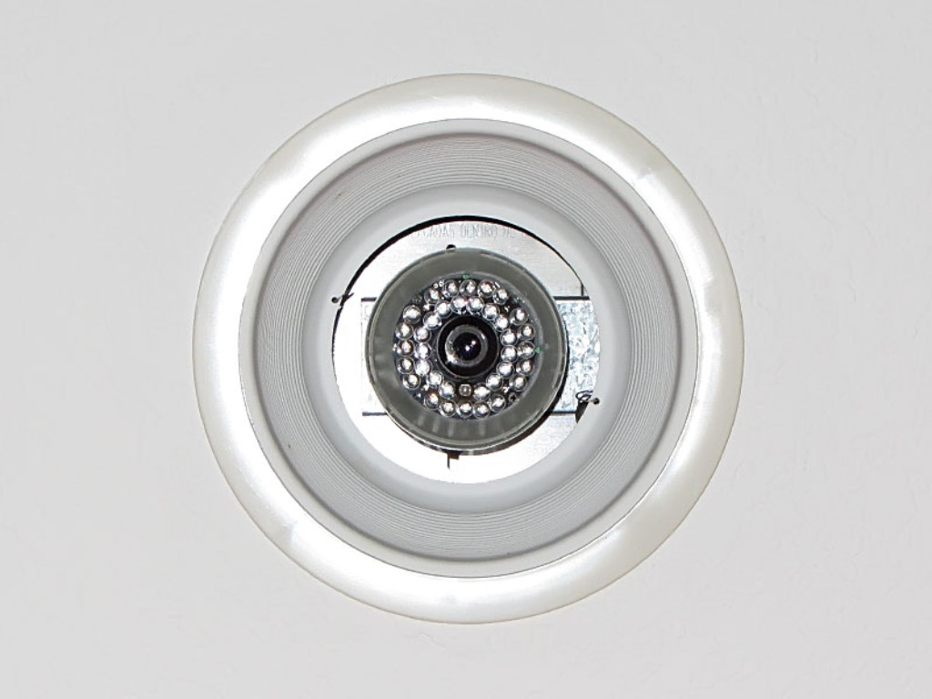 Nightvision Bulb Hidden Security Camera Motion Detect Surveillance DVR