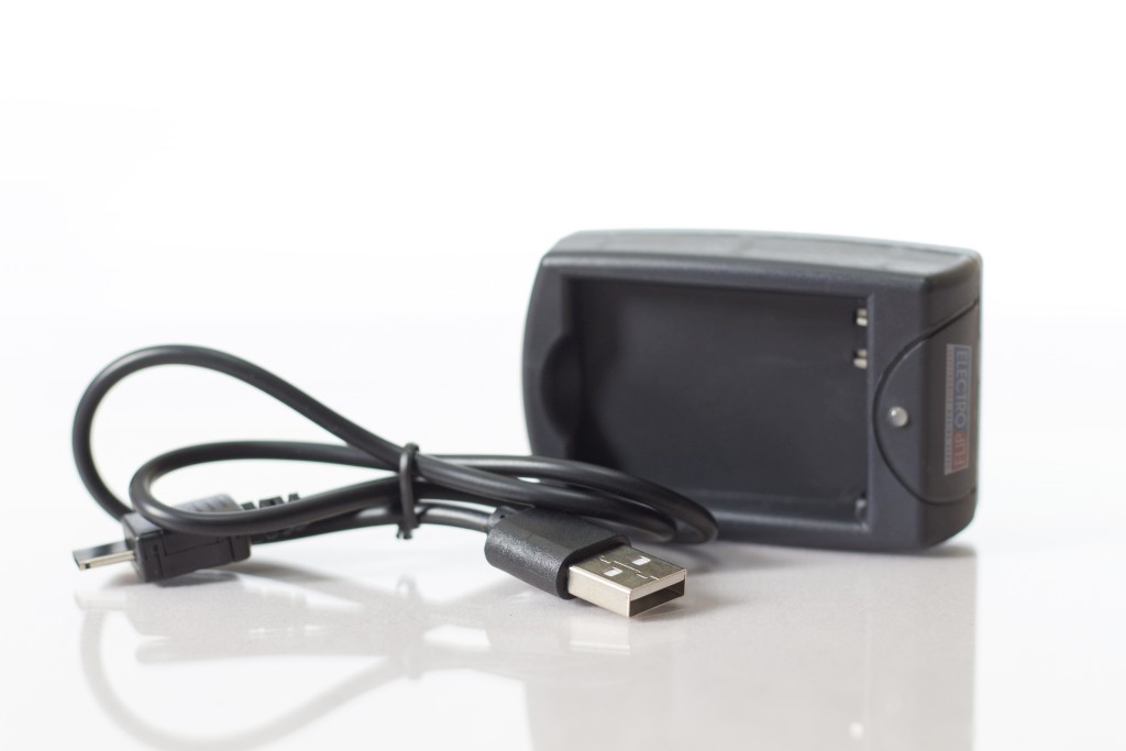 Mini Portable Spy Surveillance GPS Tracking Device Location Finder