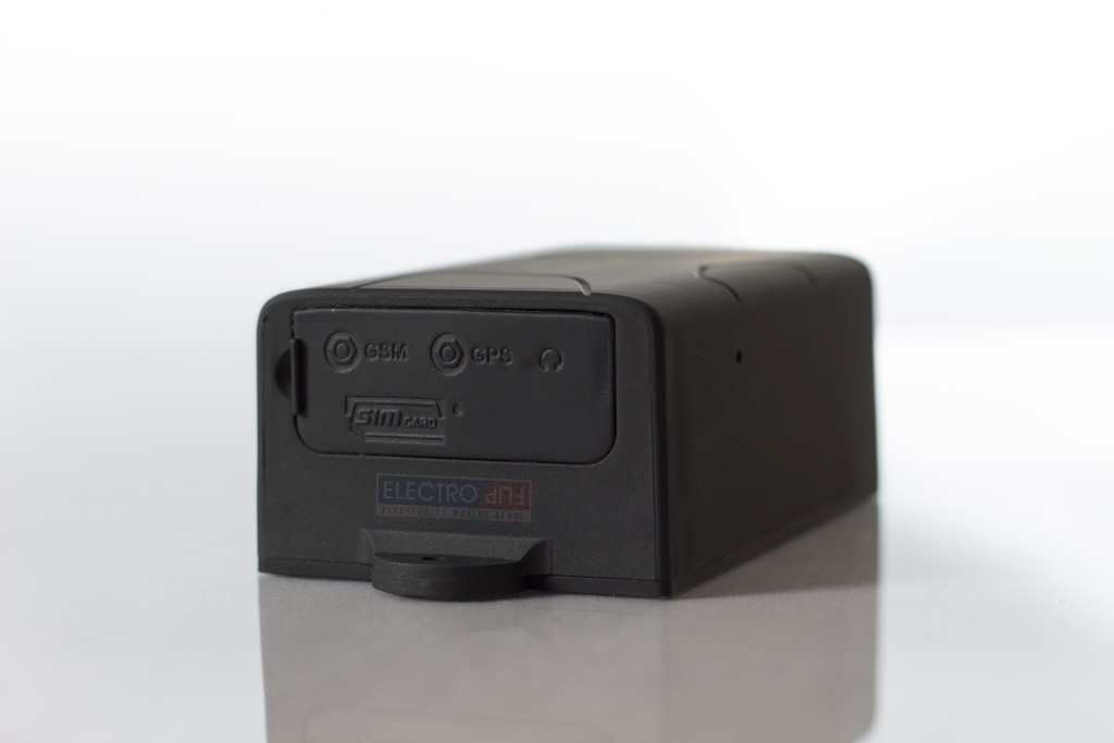 iTrack 2 GPS Portable Tracker + Cigar Lighter Plug for Constant Power