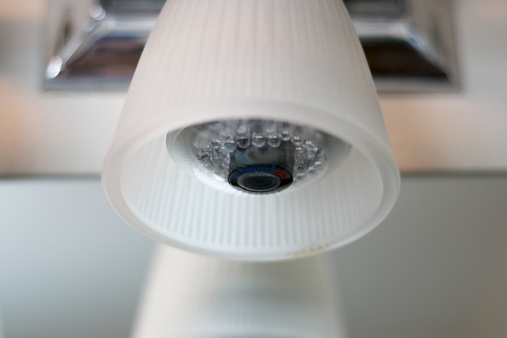 Nightvision Lamp Design Mini Bulb CCTV Security DVR Motion Detect Cam