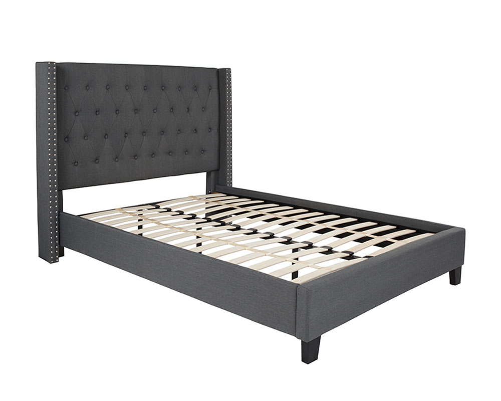 Riverdale Full Size Tufted Upholstered Platform Bed in Dark Gray Fabric
