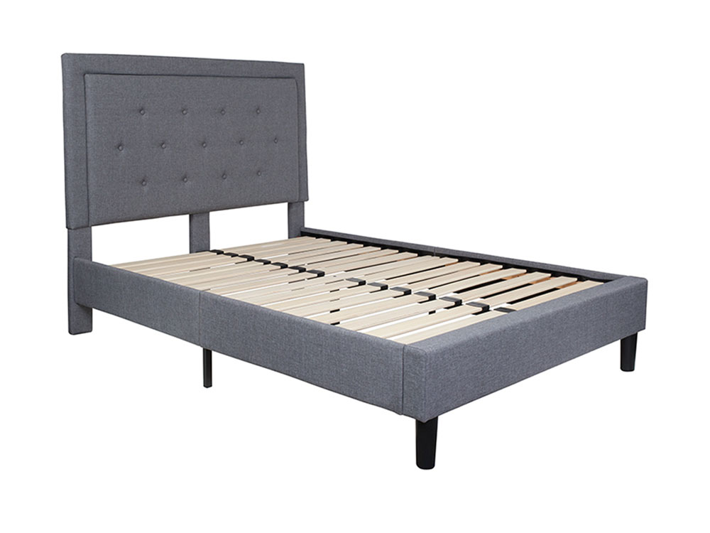 Roxbury Full Size Tufted Upholstered Platform Bed in Light Gray Fabric
