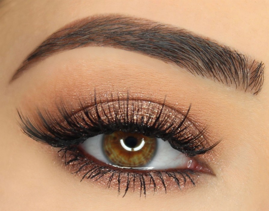 Metallic Eye Sparkle Shadow - Glam