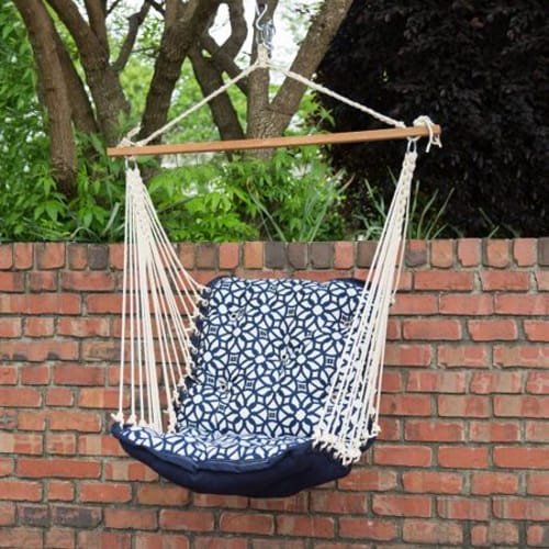 Tufted Single Swing