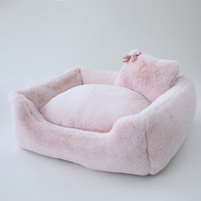 Divine Dog Bed - One Size Blush