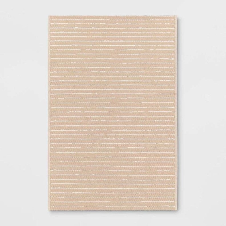 Indoor / Outdoor Area Rug 4x10 Tan, White Striped 