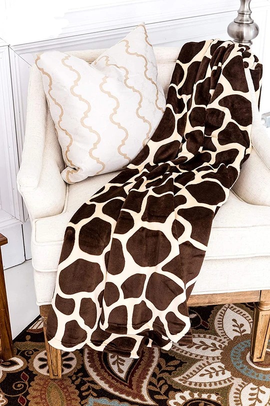 Super Soft Plush Warm Cozy Bed Throw Flannel Blanket