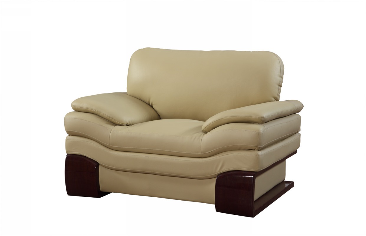 44" Dazzling Beige Leather Chair