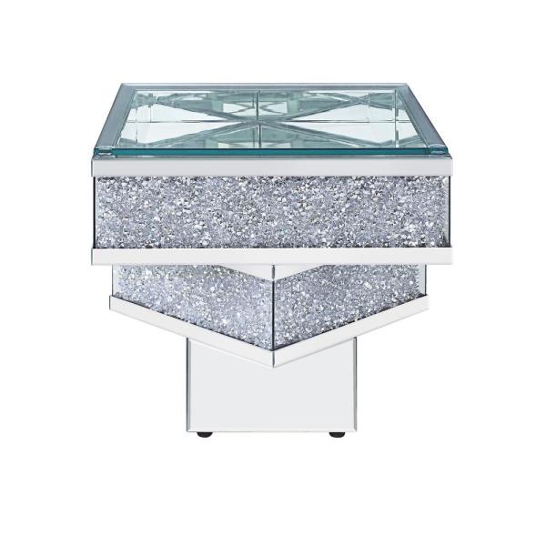 24" X 24" X 23" Clea Glass And Faux Diamond End Table