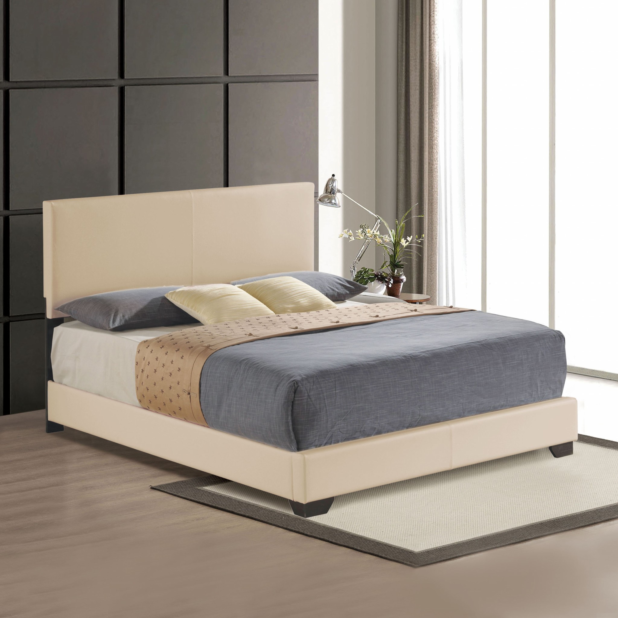 86" X 79" X 47" King Gray Pu Bed