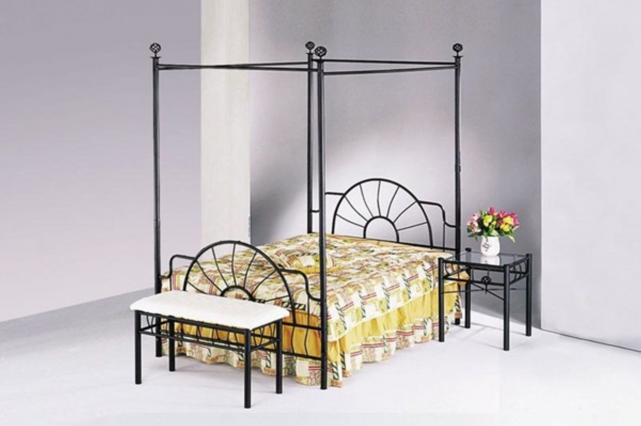 85" X 60" X 83" Queen Sandy Black Headboard, Footboard And Canopy