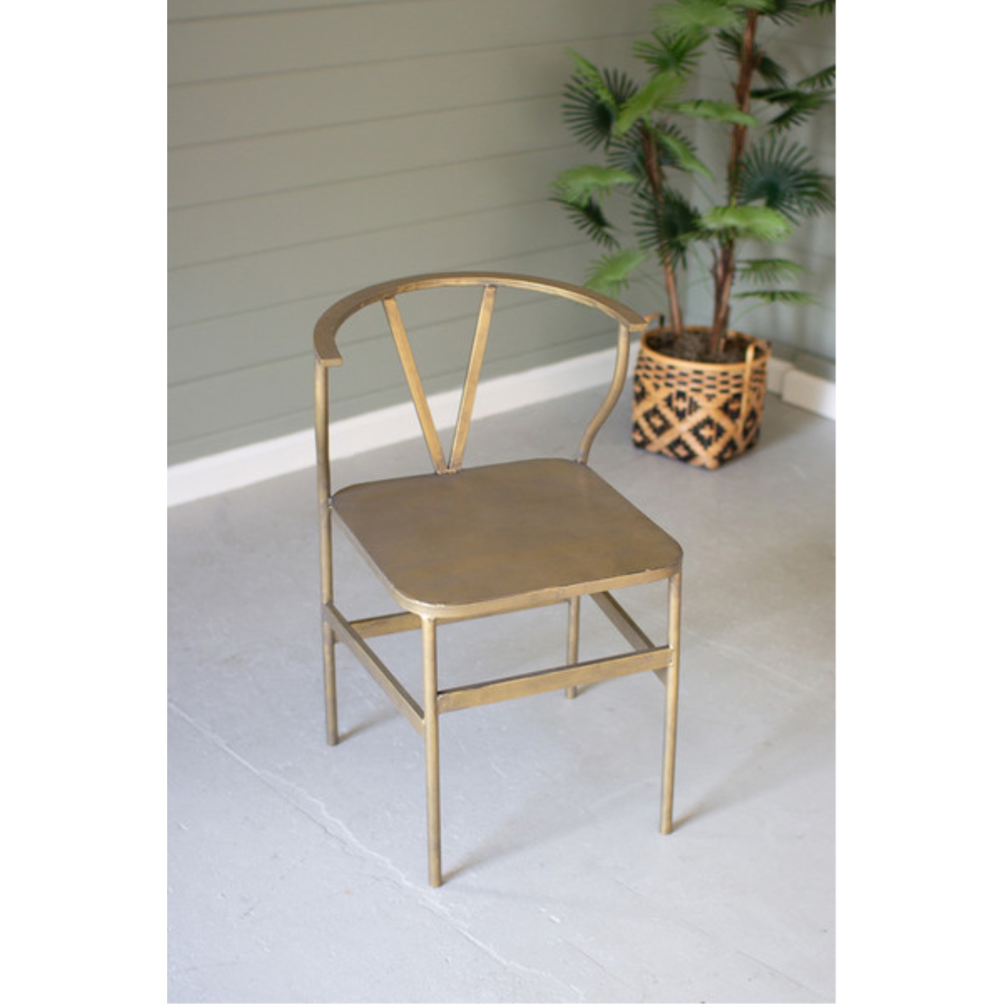 Antique Brass Finish Metal Wishbone Chair