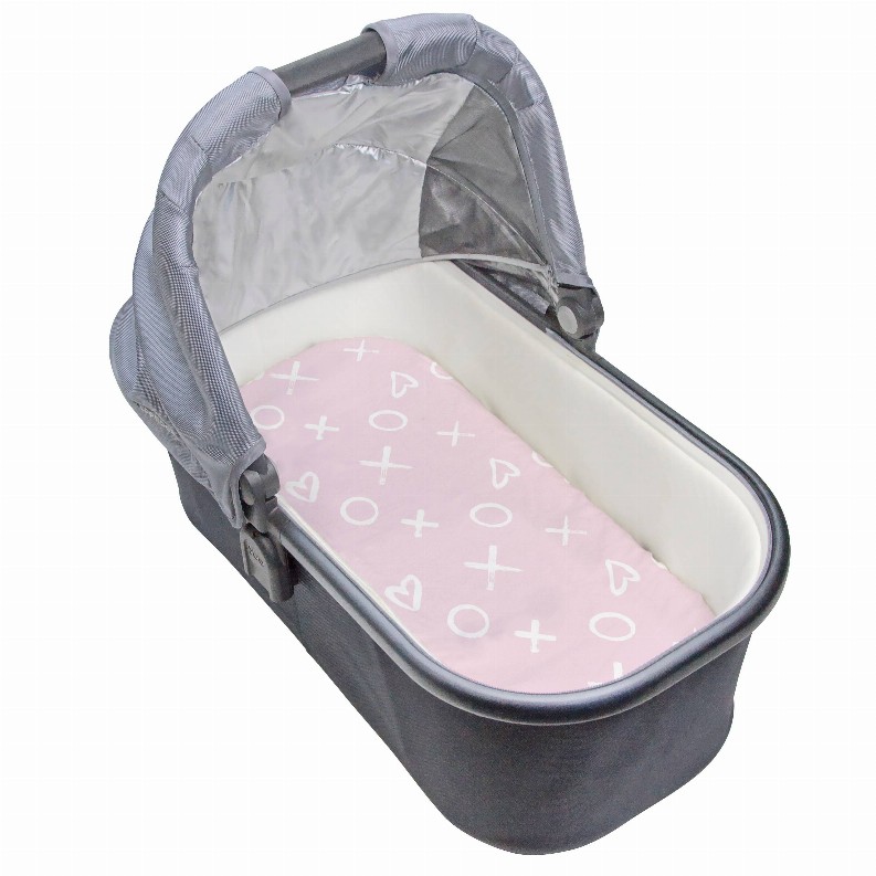 Fitted Bassinet Sheet - Pink Xo