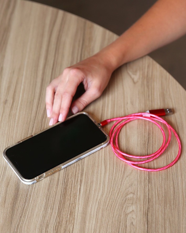 Light-up Magnetic 3-in-1 USB Charging - Red