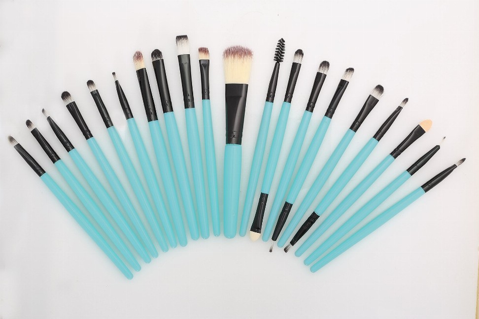 Zaina Makeup Brush Set