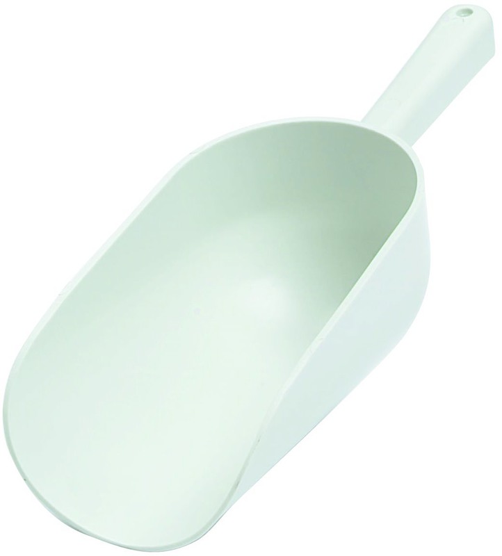 89 2 Pt Wh Plastic Feed Scoop