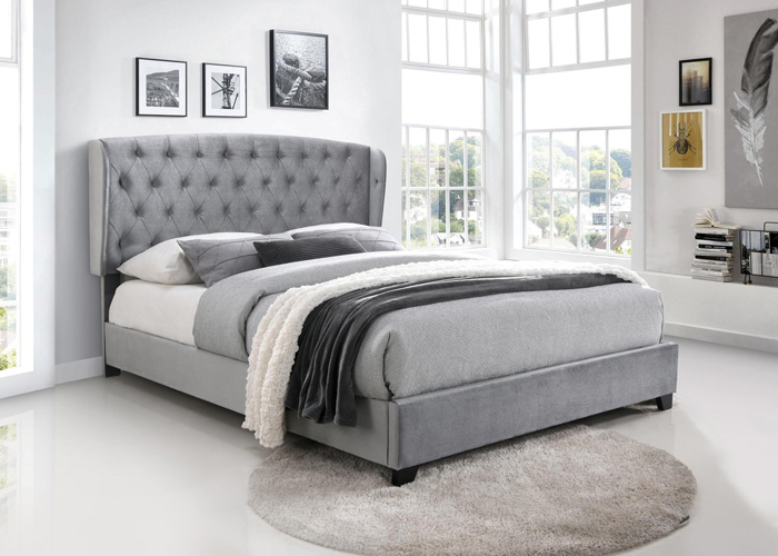 Bedroom Kimberly Tufted Wingback Queen Bed, Silver