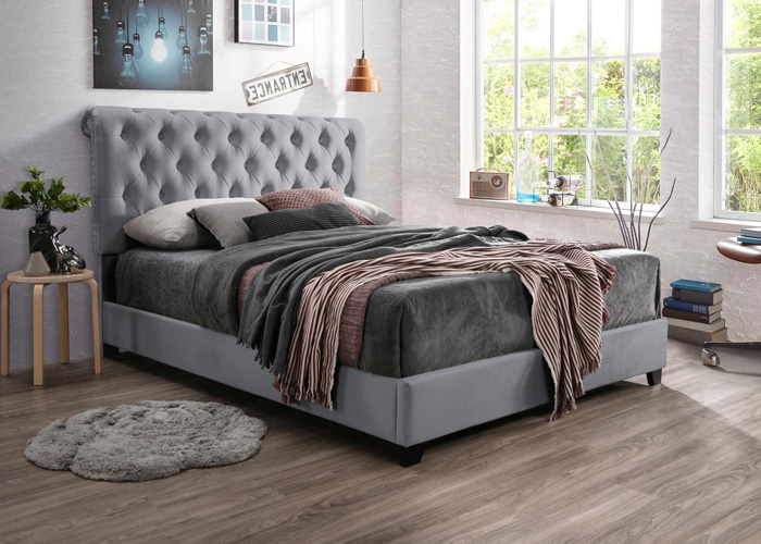 Bedroom Kimberly Tufted Queen Bed, Gray