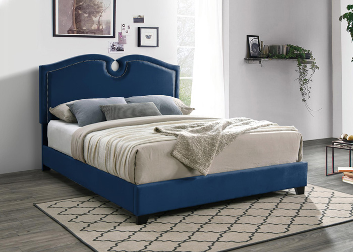 Bedroom Kimberly Scalloped Queen Bed, Blue