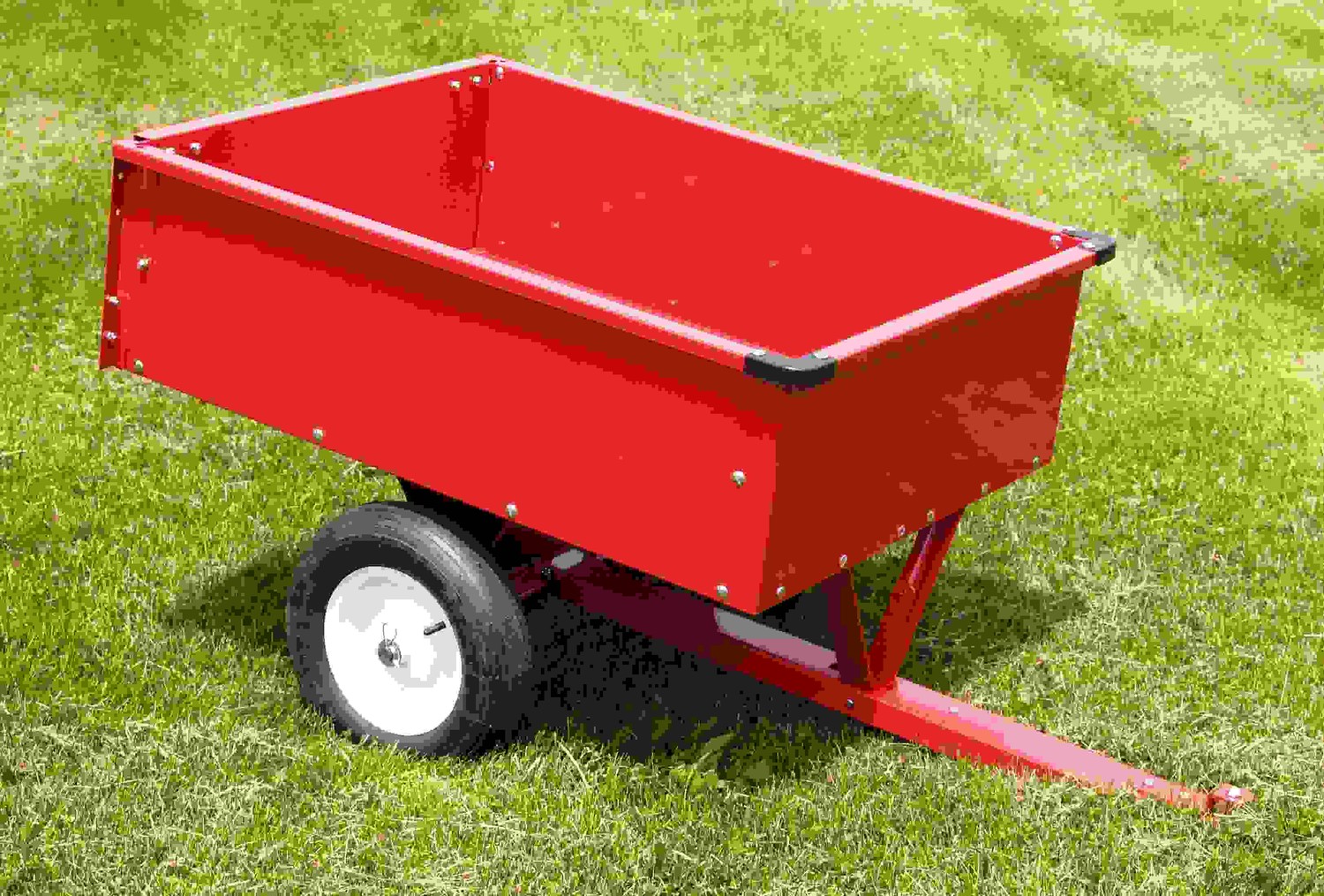 Trailing Steel Dump Cart