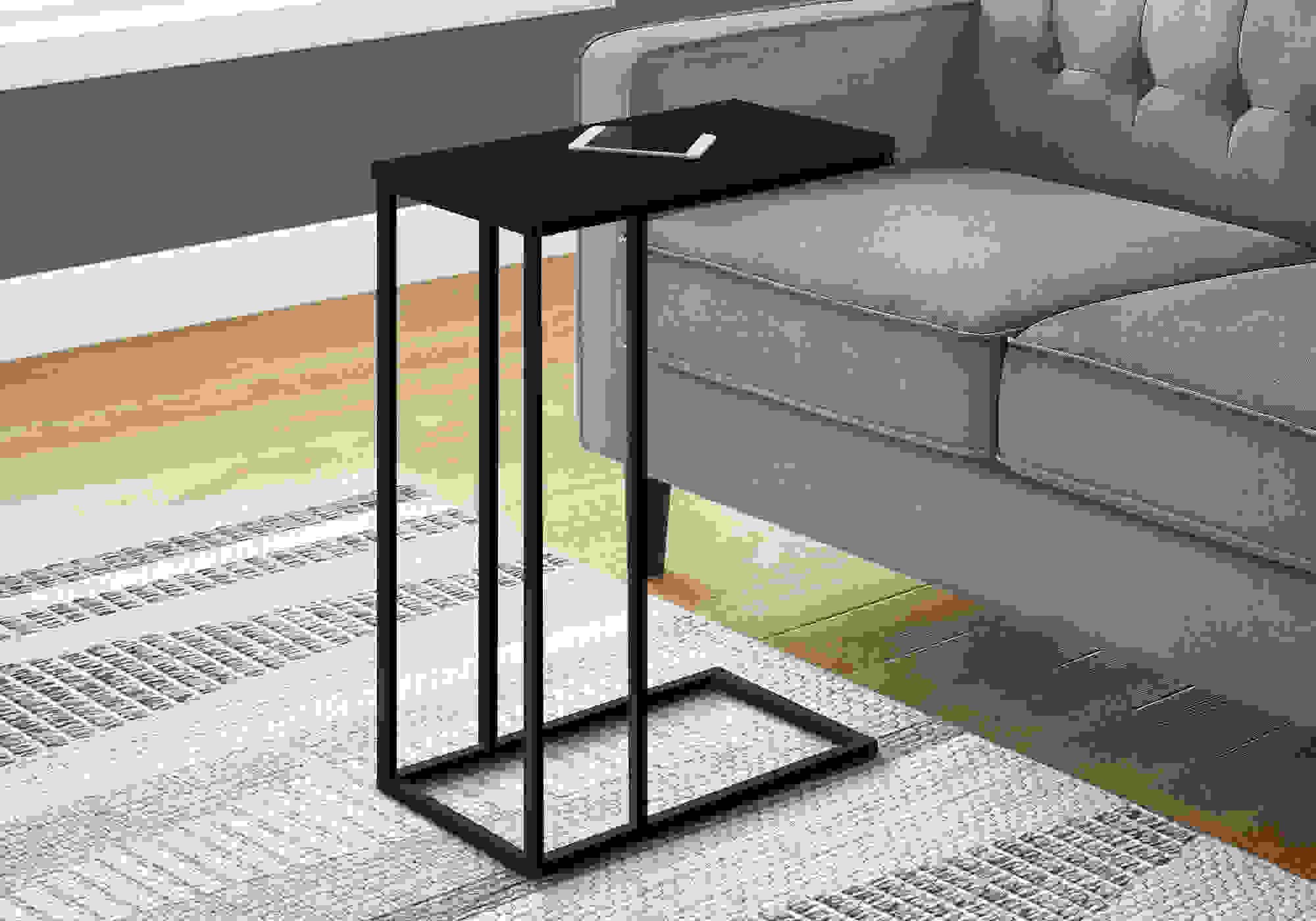 ACCENT TABLE - 25"H / BLACK / BLACK METAL