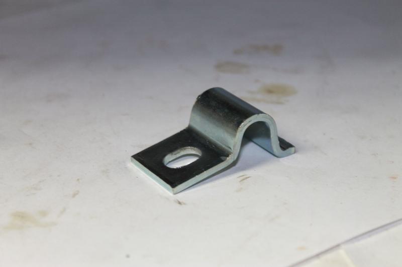 319868MA LF CLIP, 40/46 HANGER Murray Lawnmower Parts