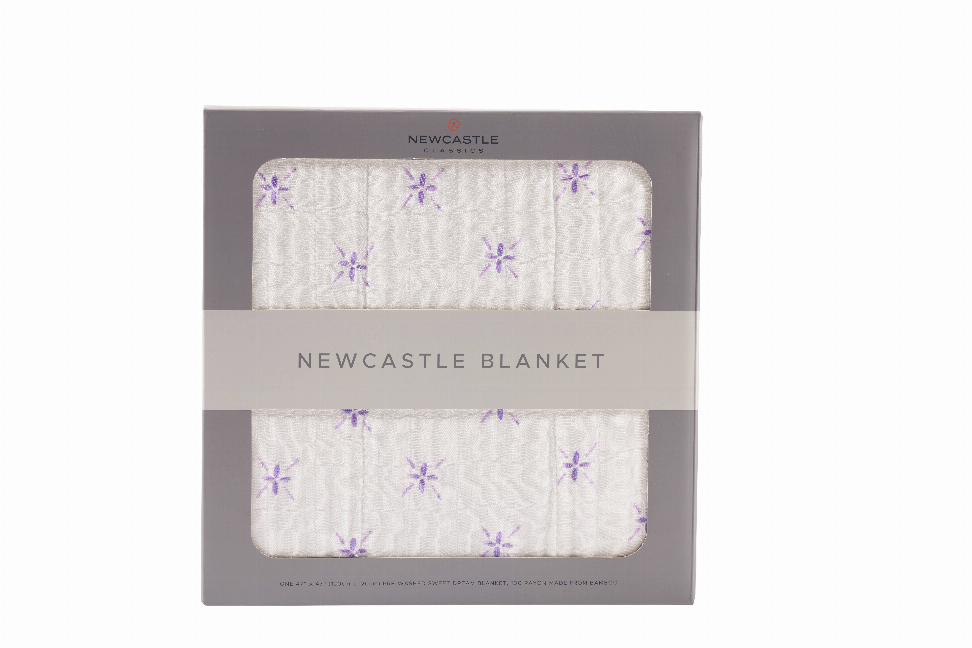Newcastle Blanket Lavender and White /Flower 