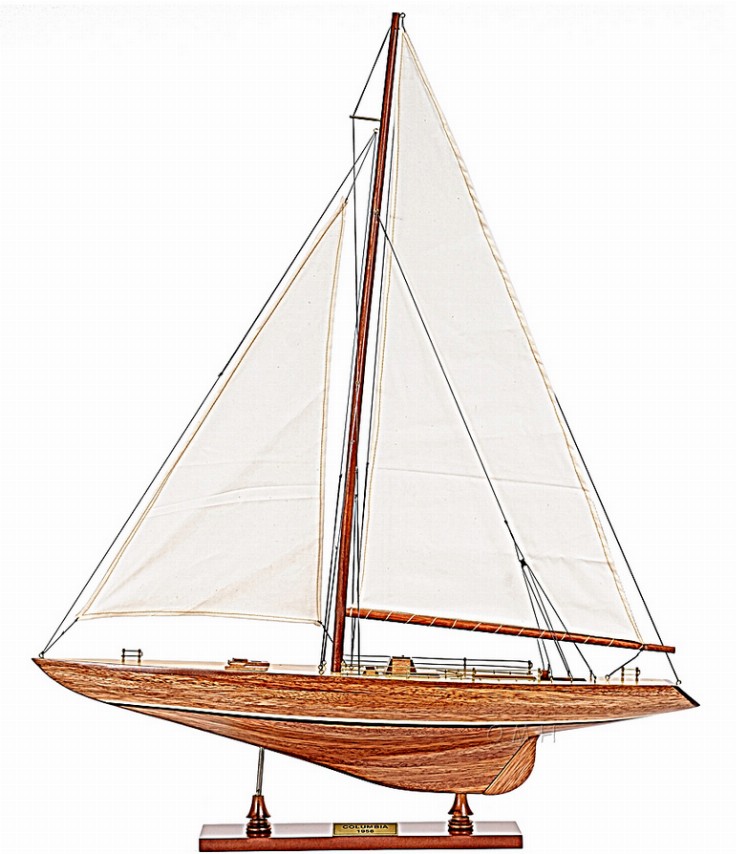 Olin Stephens' Inspired Columbia Model Yacht