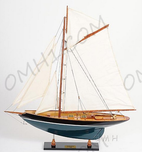 Painted Pen Duick Painted Model Sailing Boat