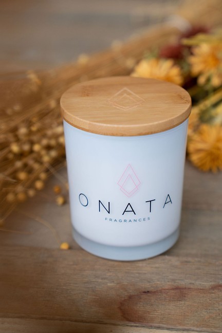 Onata Fragrances Candle   Minimalist Havana  