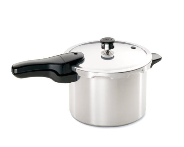 6 Quart Presto Pressure Cooker, Aluminum