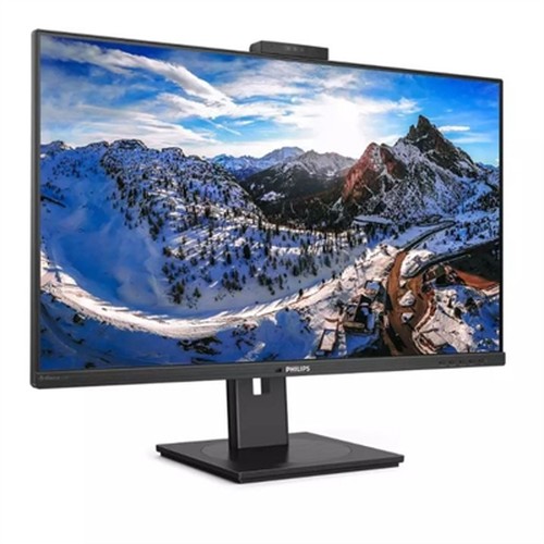 32" USB C 4K UHD Docking Display