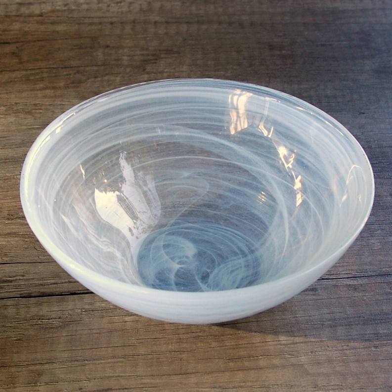 NUAGE 6" Glass Soup Bowl - 6" Ivory