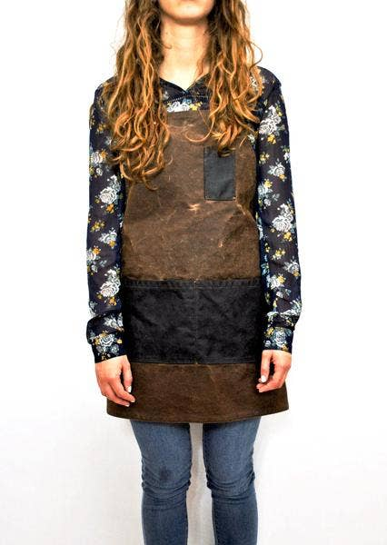 The MacBeth Women's Waxed Canvas Apron