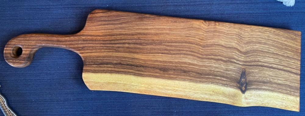 Long Live Edge Handled Bread/Appetizer Board